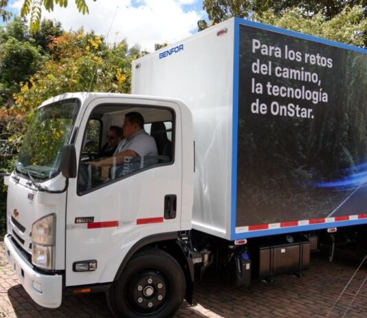 General Motors en Colombia presenta nueva generación de buses y camiones Chevrolet conectados con OnStar